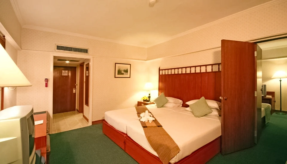 هتل بانکوک پالاس